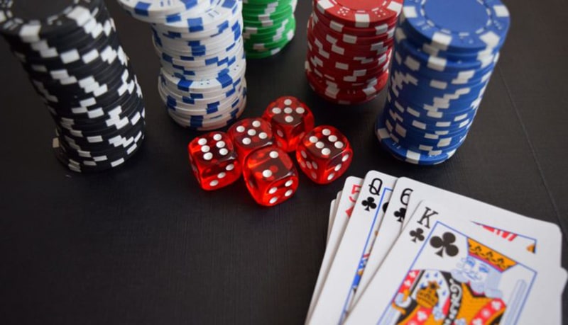 situs agen judi game poker penghasil uang terbaik